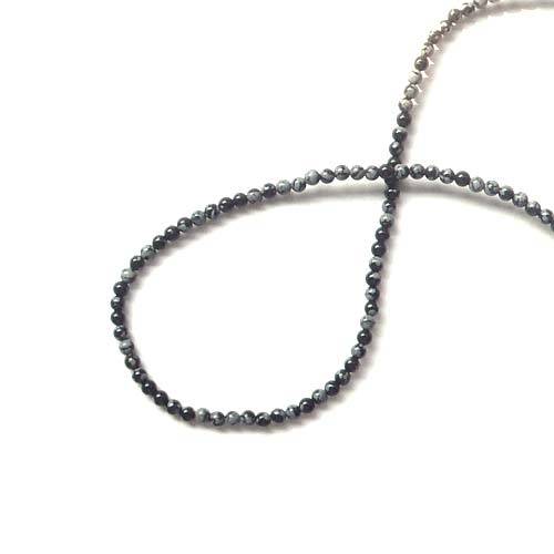 Snowflack Obsidian, round, 4mm; per 40cm string