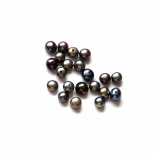 Zoetwaterparel, button, 3-4mm, zwart iris; per 25 stuks